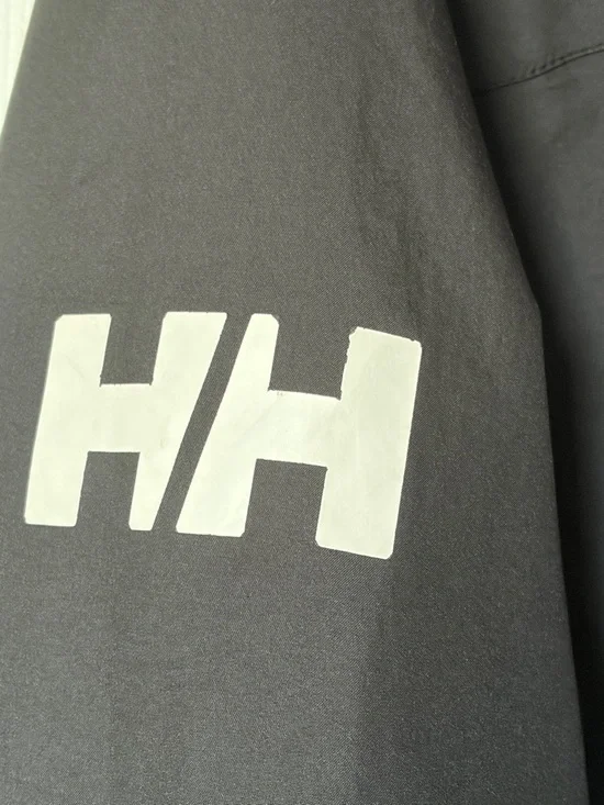 Helly Hansen Black Spring Shell Jacket - Size S/P - Picture 2 of 6